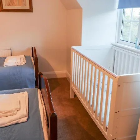 Yardley Manor * Scarborough