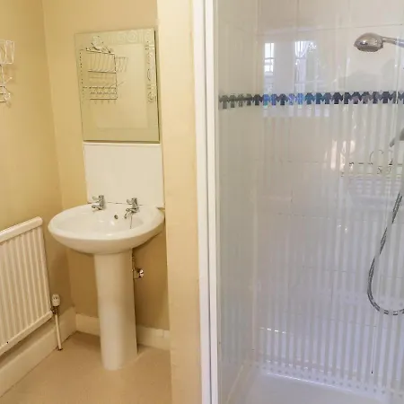 Feriehus Yardley Manor *