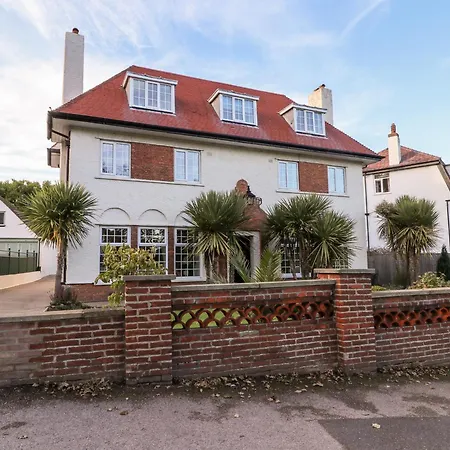 Yardley Manor Semesterbostad