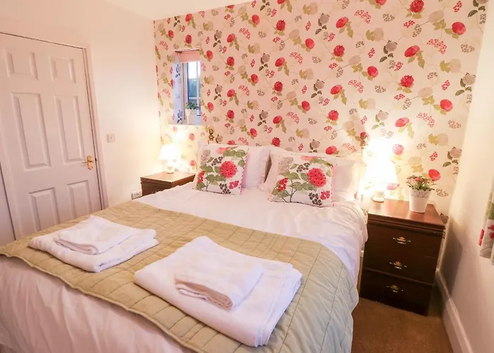 Yardley Manor * Scarborough