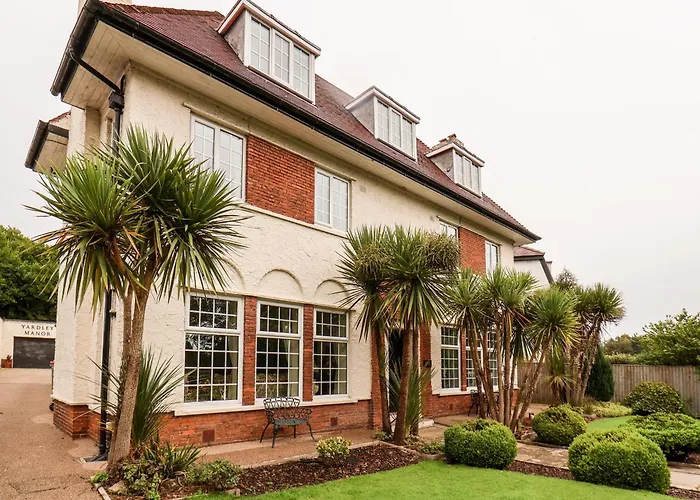 Yardley Manor Scarborough